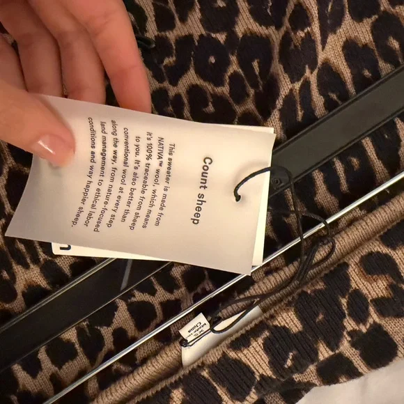 Reformation - Nicole Regenerative Merino Skirt - XS - Picture 4 of 9